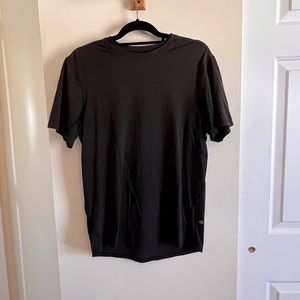 Lululemon Metal Vent Tshirt